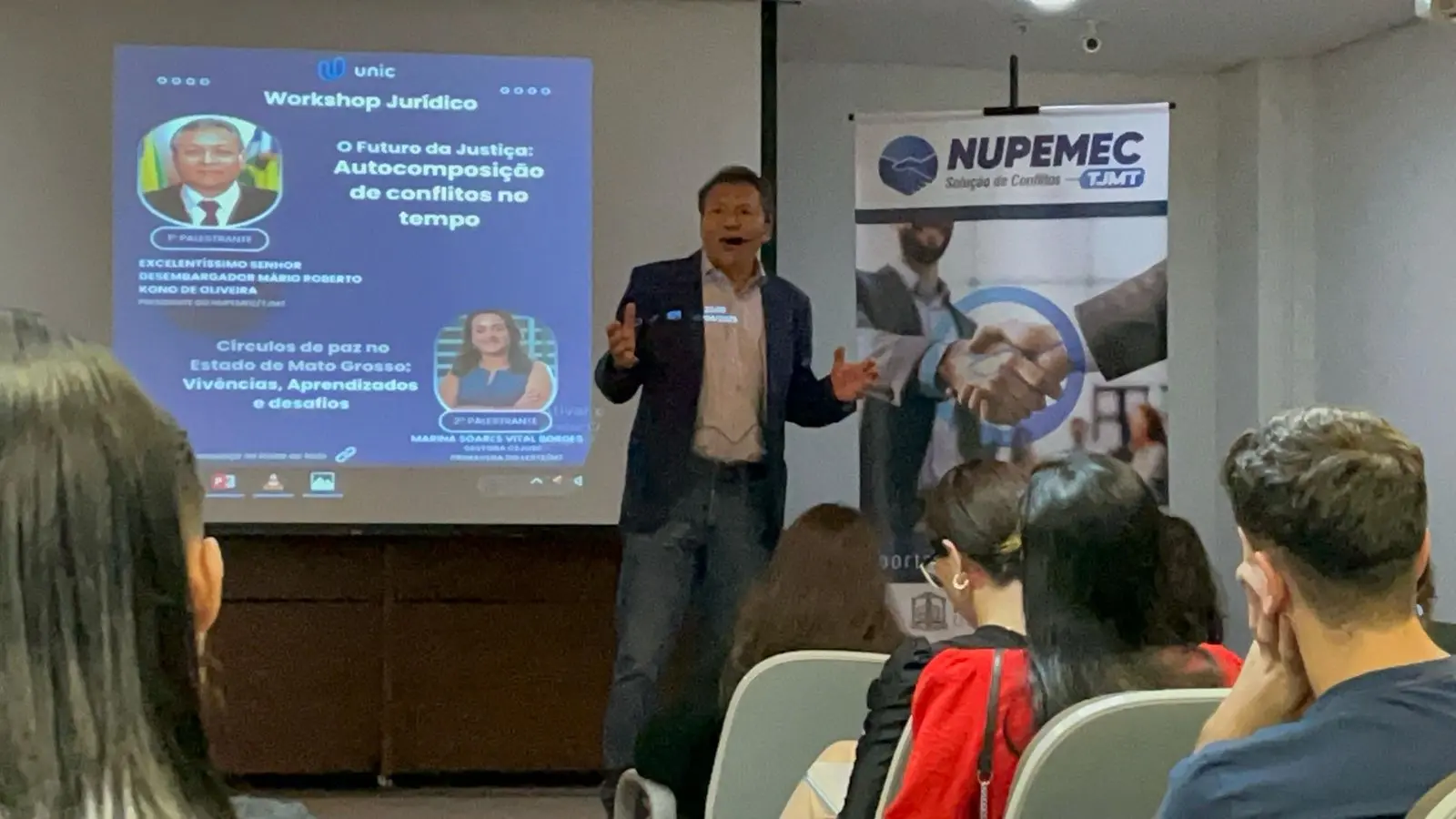 Desembargador Mário Kono fala sobre autocomposição de conflitos em workshop para acadêmicos