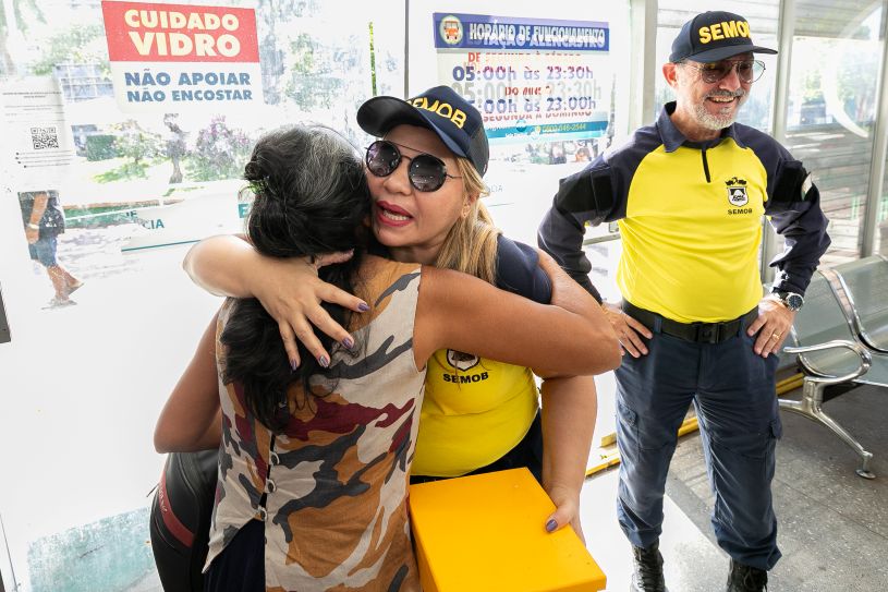Semob homenageia as mães na programação do Maio Amarelo