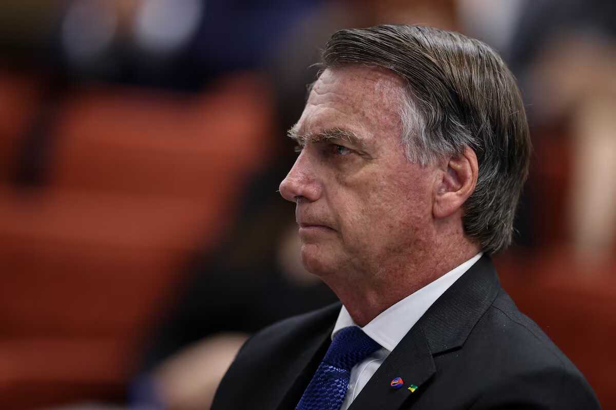 Bolsonaro pediu ajuda a advogado de Trump para postar sobre tarifaço