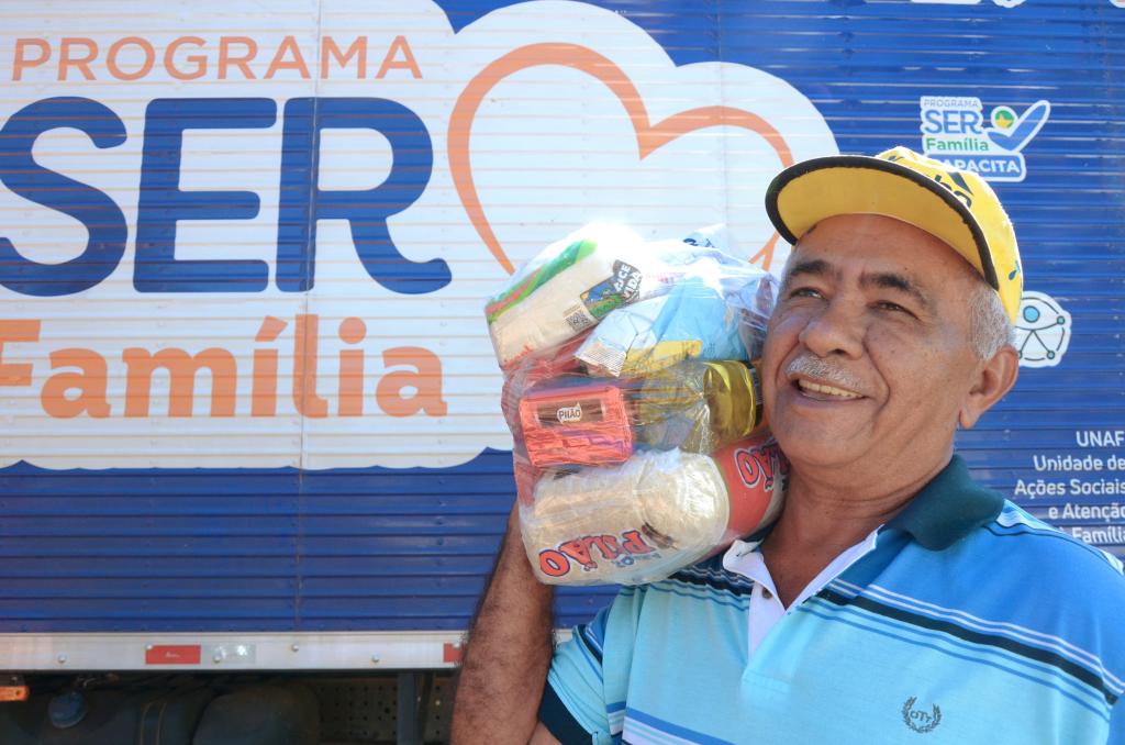 Governo de MT reforça apoio às comunidades de Chapada dos Guimarães com entrega de cestas e cobertores