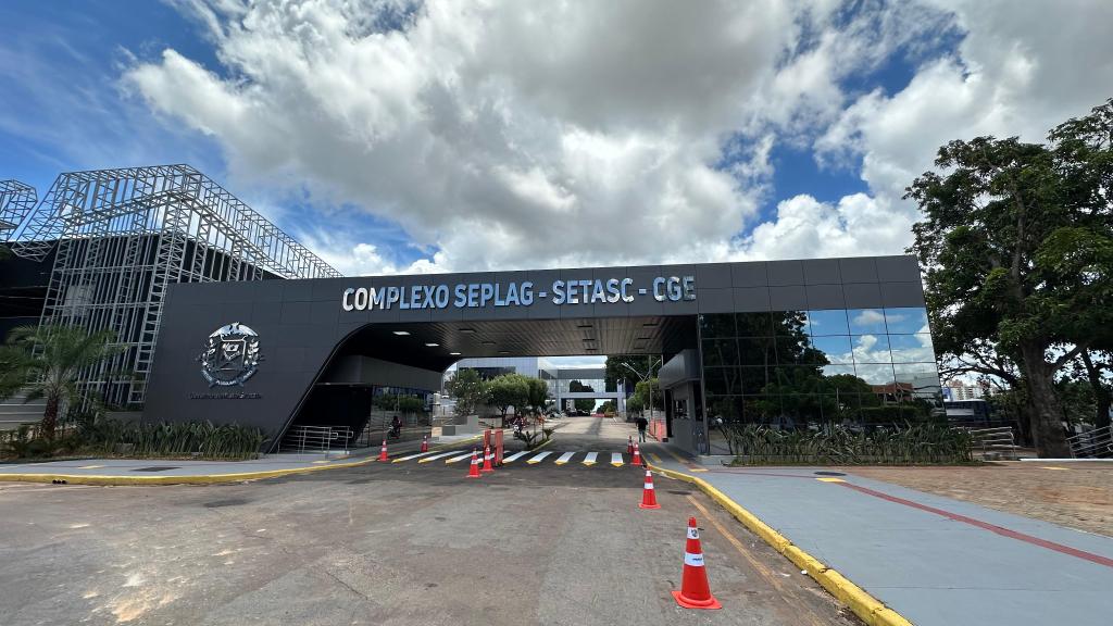 Seplag suspende novas operações e descontos da ABCCARD; instituição financeira é ligada à Capital Consig