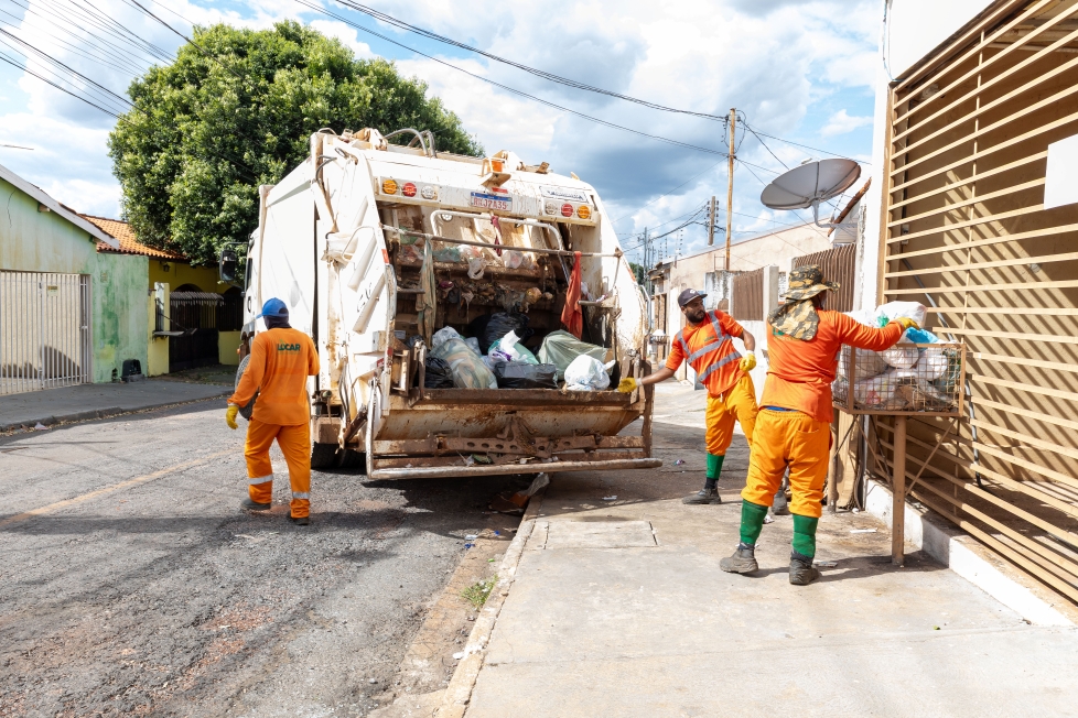 Prefeitura zera mapa de calor e regulariza 98,18% da coleta de lixo na capital