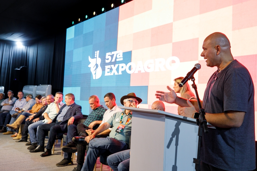 Prefeito e secretários participam da abertura da Expoagro e reafirmam compromisso de parceria