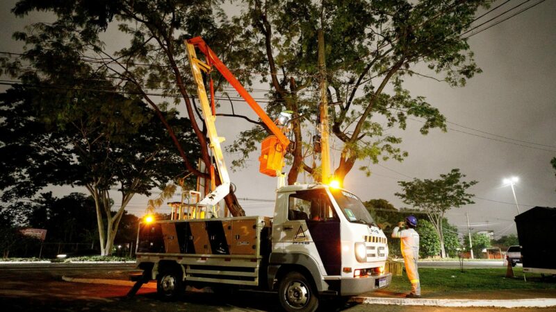 Limpurb atende mais de mil pontos de iluminação em cinco dias de operação em Cuiabá