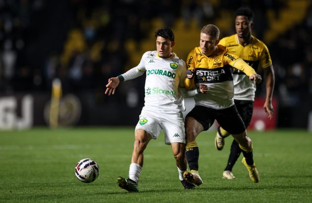 Criciúma vence Cuiabá e se aproxima do G4 da Série B