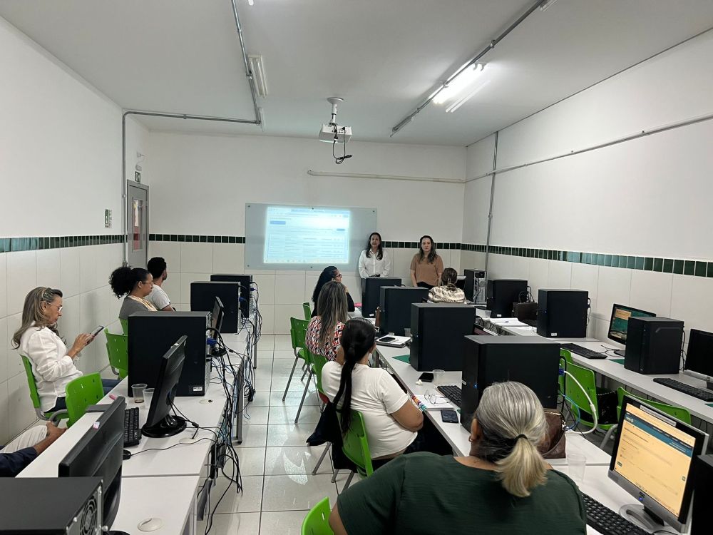 Saúde Bucal qualifica servidores para informatização do sistema odontológico