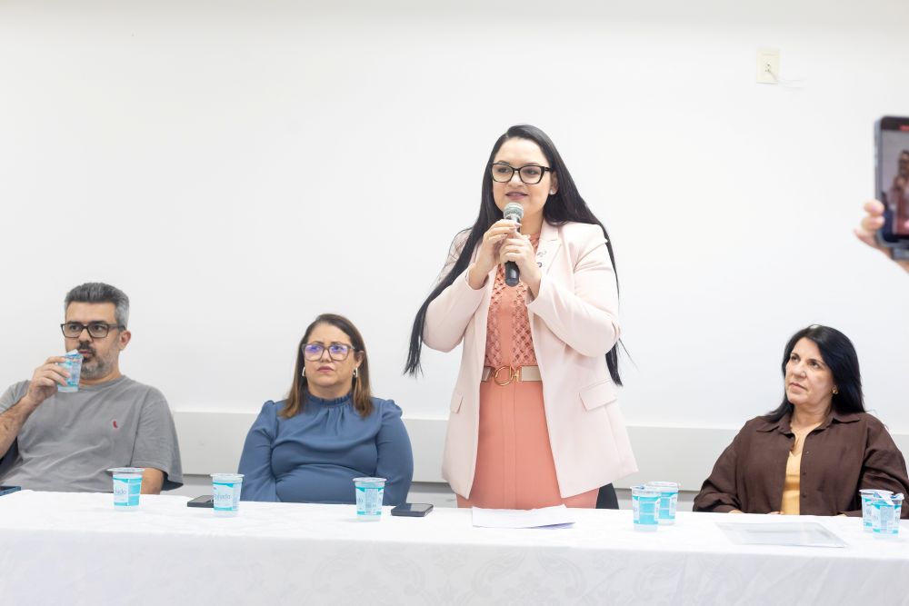 Assistência Social e primeira-dama assinam 11 termos de fomento para projetos sociais