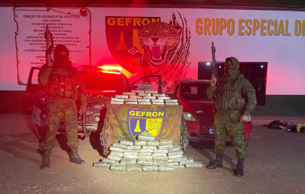 Gefron apreende 68 tabletes de entorpecentes e causa prejuízo de R$ 461 mil as facções criminosas