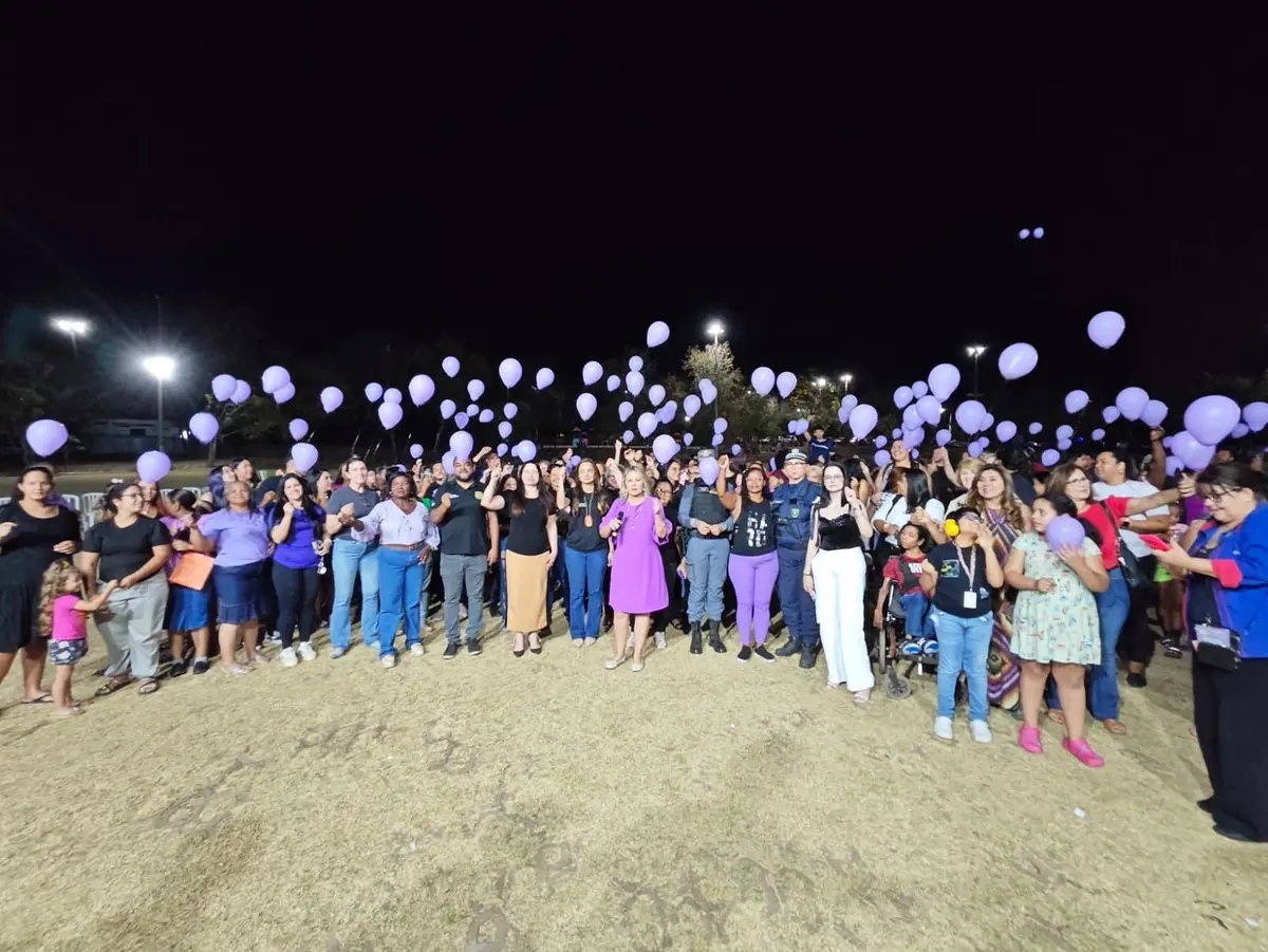 Agosto Lilás em combate à violência contra a mulher
