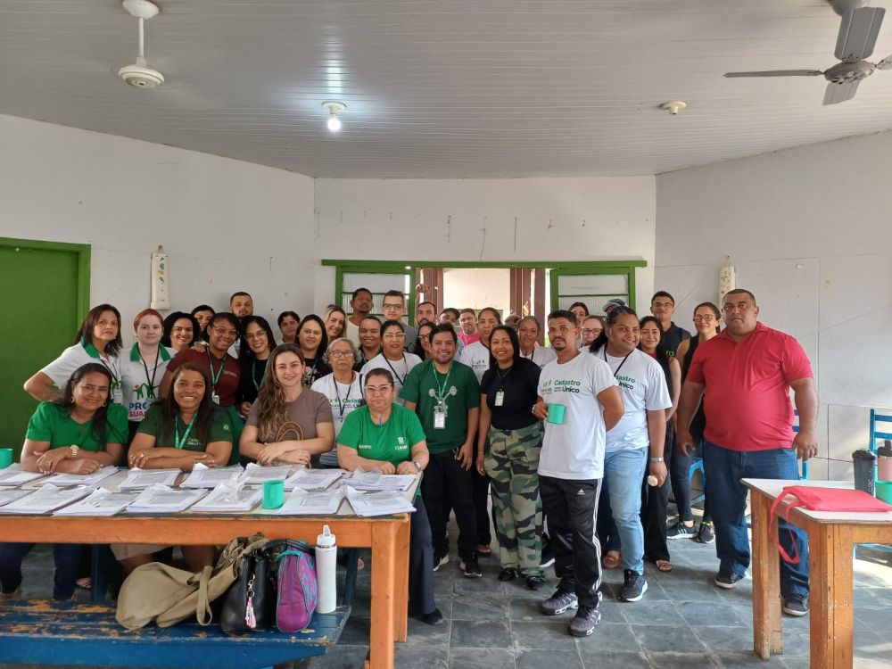 Prefeitura de Cuiabá realiza mutirão de cadastros unipessoais no Pedra 90