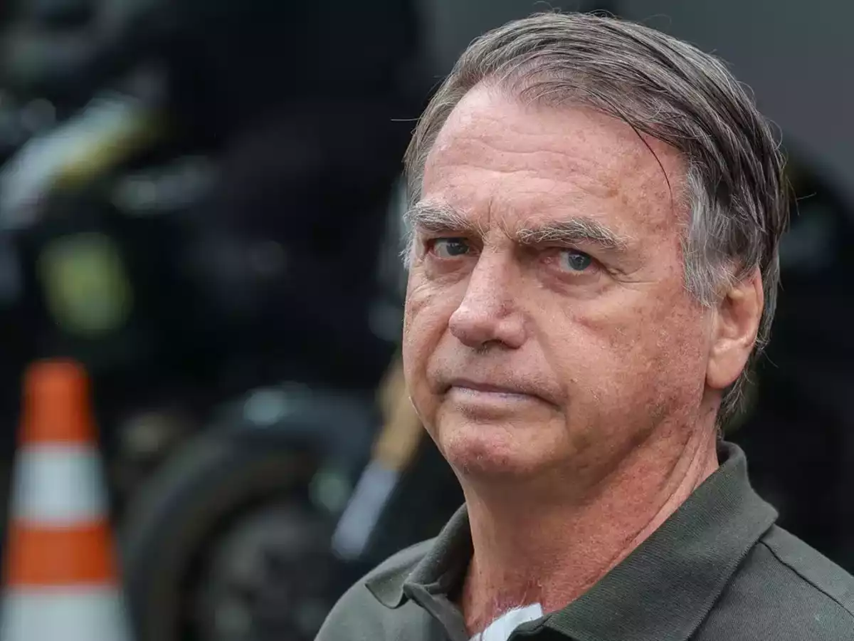 Bolsonaro passa mal e é levado para hospital em Brasília
