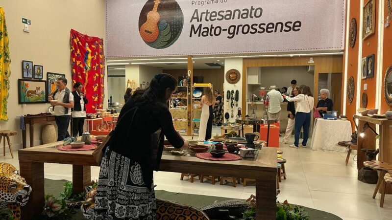 Loja do Artesanato de MT movimenta R$ 80 mil e fortalece renda de 52 artesãos locais