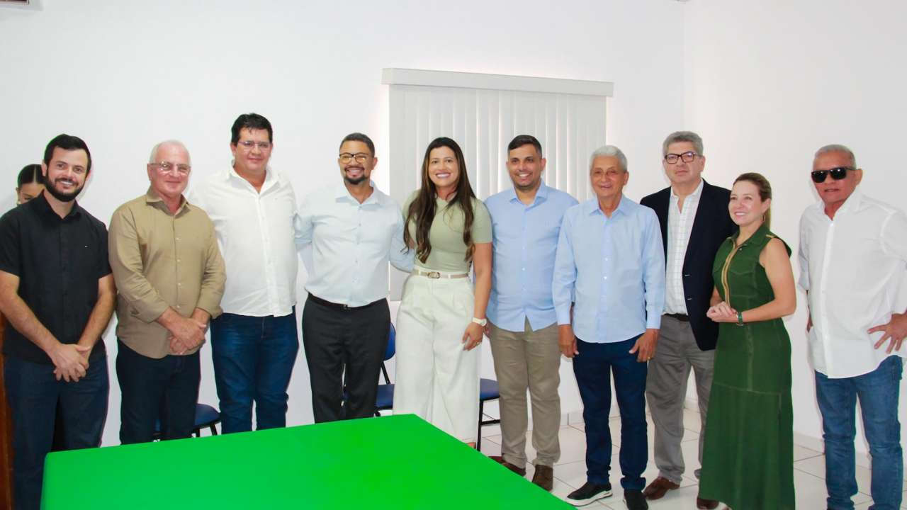 Flávia Moretti faz pedido ao Governo de Mato Grosso para construir do Pronto-Socorro em Várzea Grande