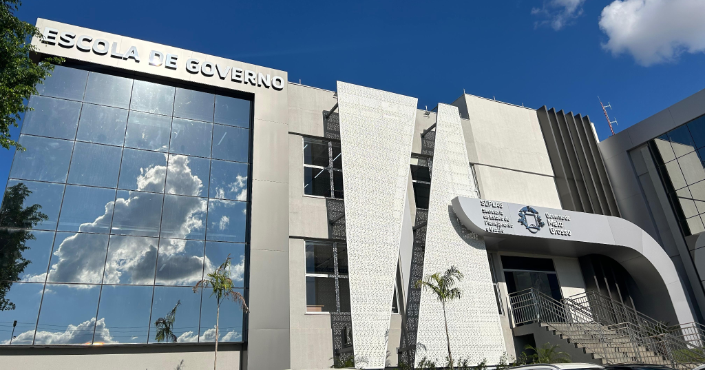 Escola de Governo oferta curso de Comunicação Básica em Libras