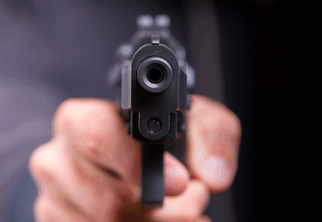Jovem de 22 anos é executada a tiros em frente à rodoviária no interior de MT