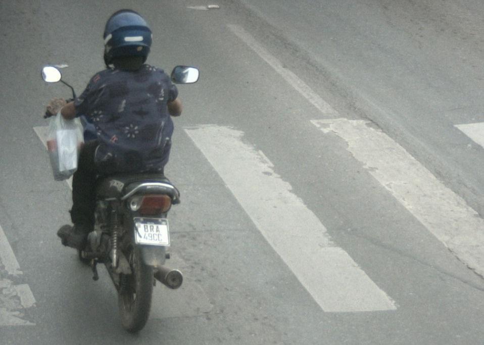 PM apreende adolescente com placa falsa em moto após ser flagrado pelo Vigia Mais MT
