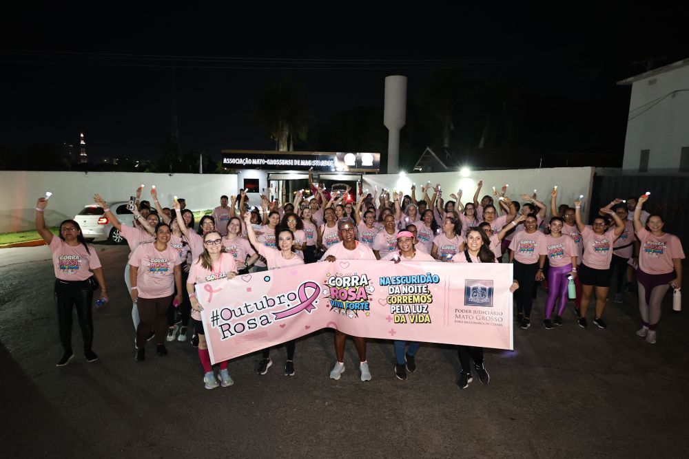 Caminhada “Corra Rosa, Viva Forte” encerra mês de conscientização no Fórum de Cuiabá