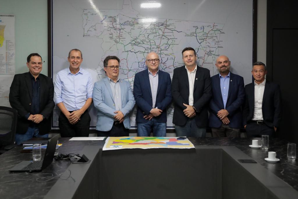 Vice-governador reforça apoio técnico do Estado aos municípios na melhoria da gestão dos serviços públicos