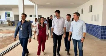 Nova Escola Waldemon Moraes Coelho recebe visita do secretário estadual de Educação Alan Porto; aulas começam em 2026
