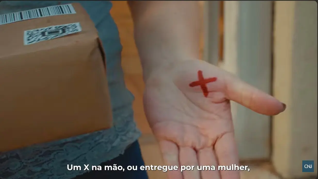 Um X na mão pode salvar vidas: Judiciário apoia campanha Sinal Vermelho