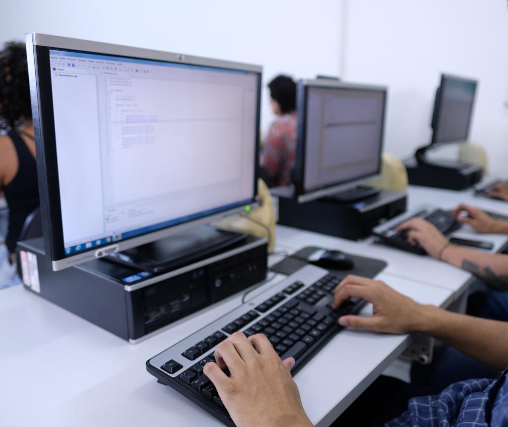 Unemat investe em tecnologia e assegura internet estável em todos os campus