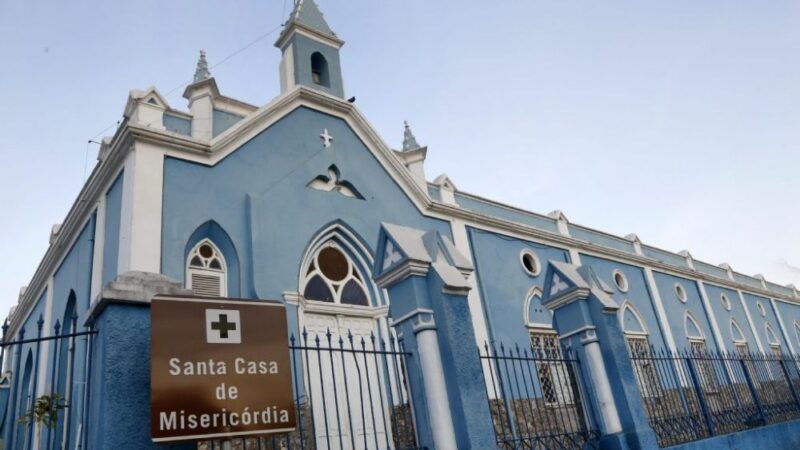 Prefeito anuncia lance de R$ 30 milhões para compra da Santa Casa de Cuiabá