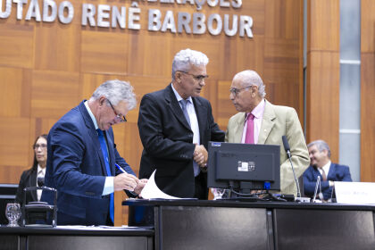 Rodízio parlamentar: suplentes assumem cadeiras nesta quarta-feira