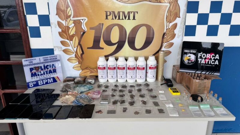 Força Tática prende dois suspeitos e apreende adolescente por tráfico de drogas em Alta Floresta