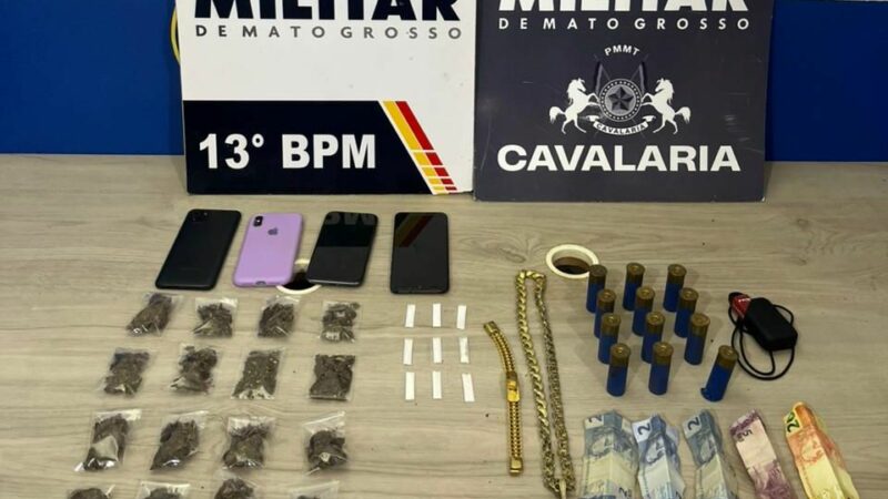 Cavalaria da Polícia Militar detém oito pessoas por tráfico de drogas