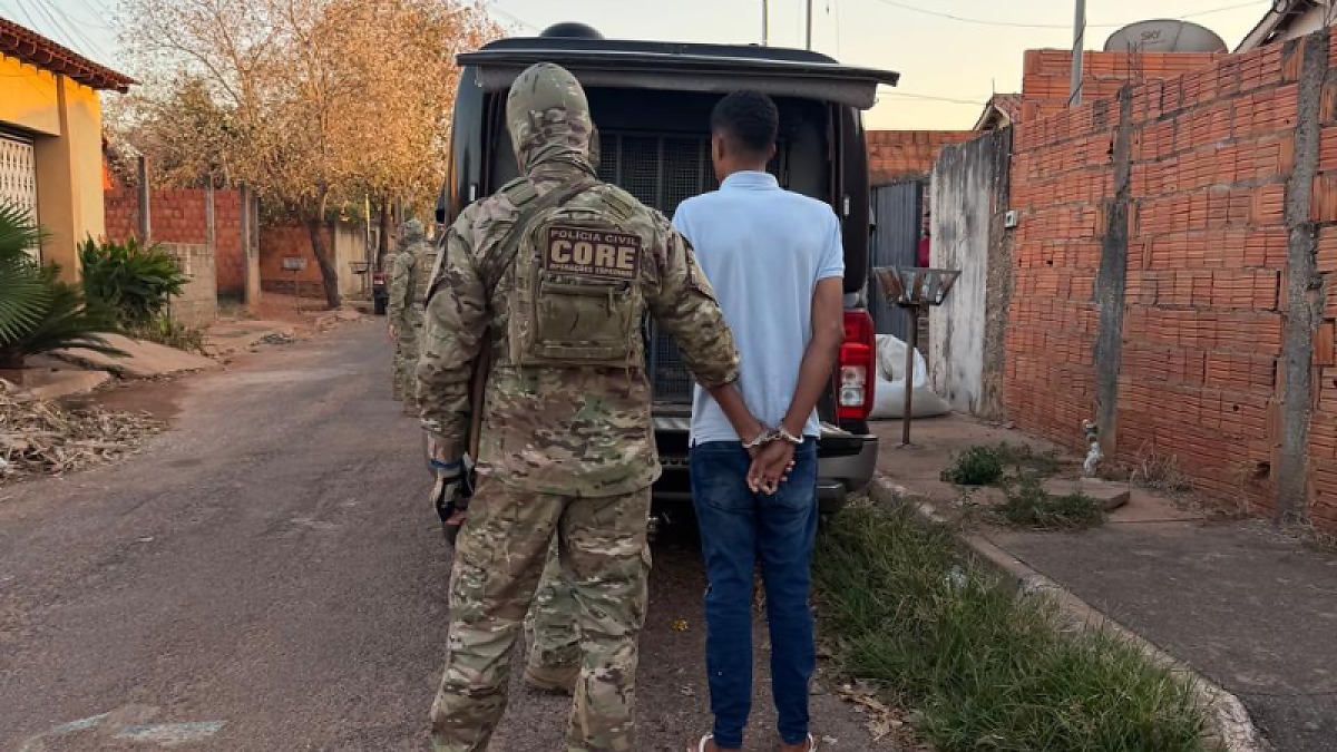 Jovem é detido por suspeita de aliciamento de menores