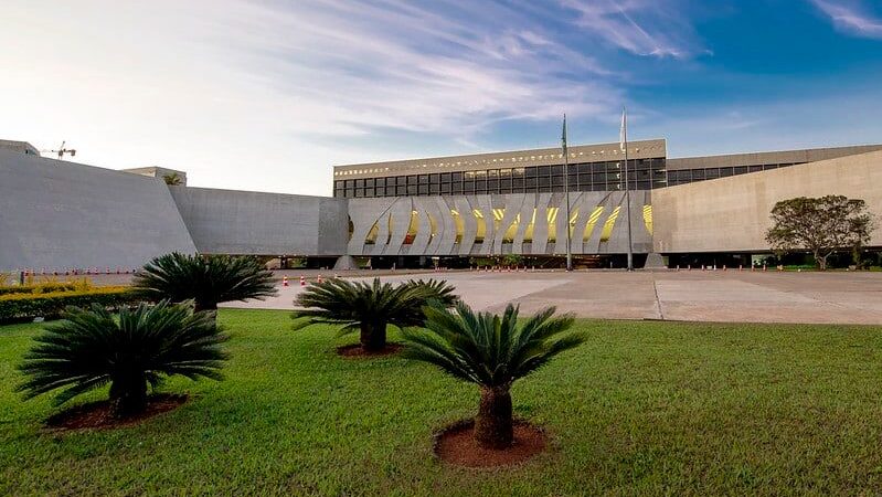 STJ solta jovem preso em MT por decisão de juiz sem pedido do Ministério Público